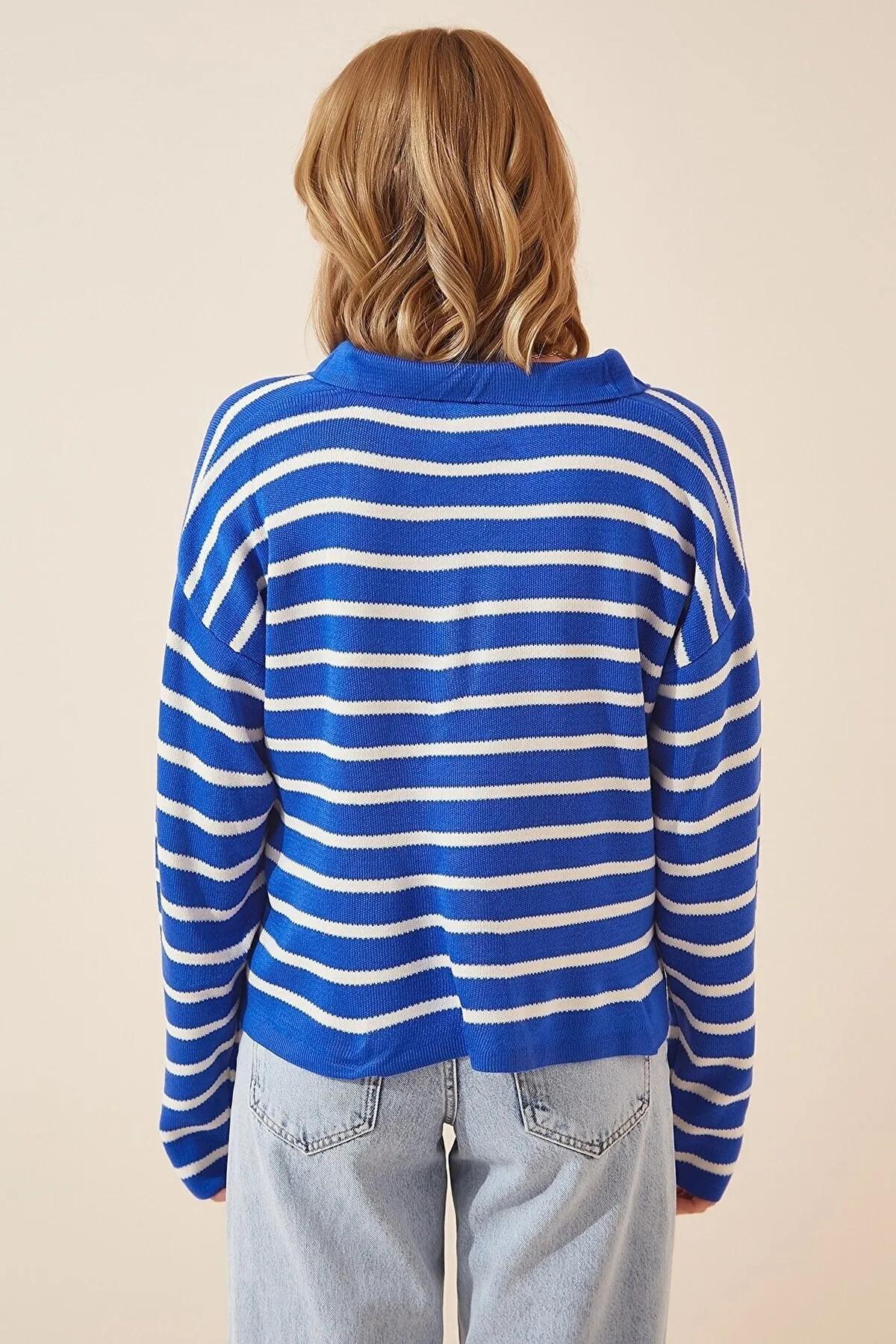 Kadın Polo Yaka Çizgili Crop Triko Kazak