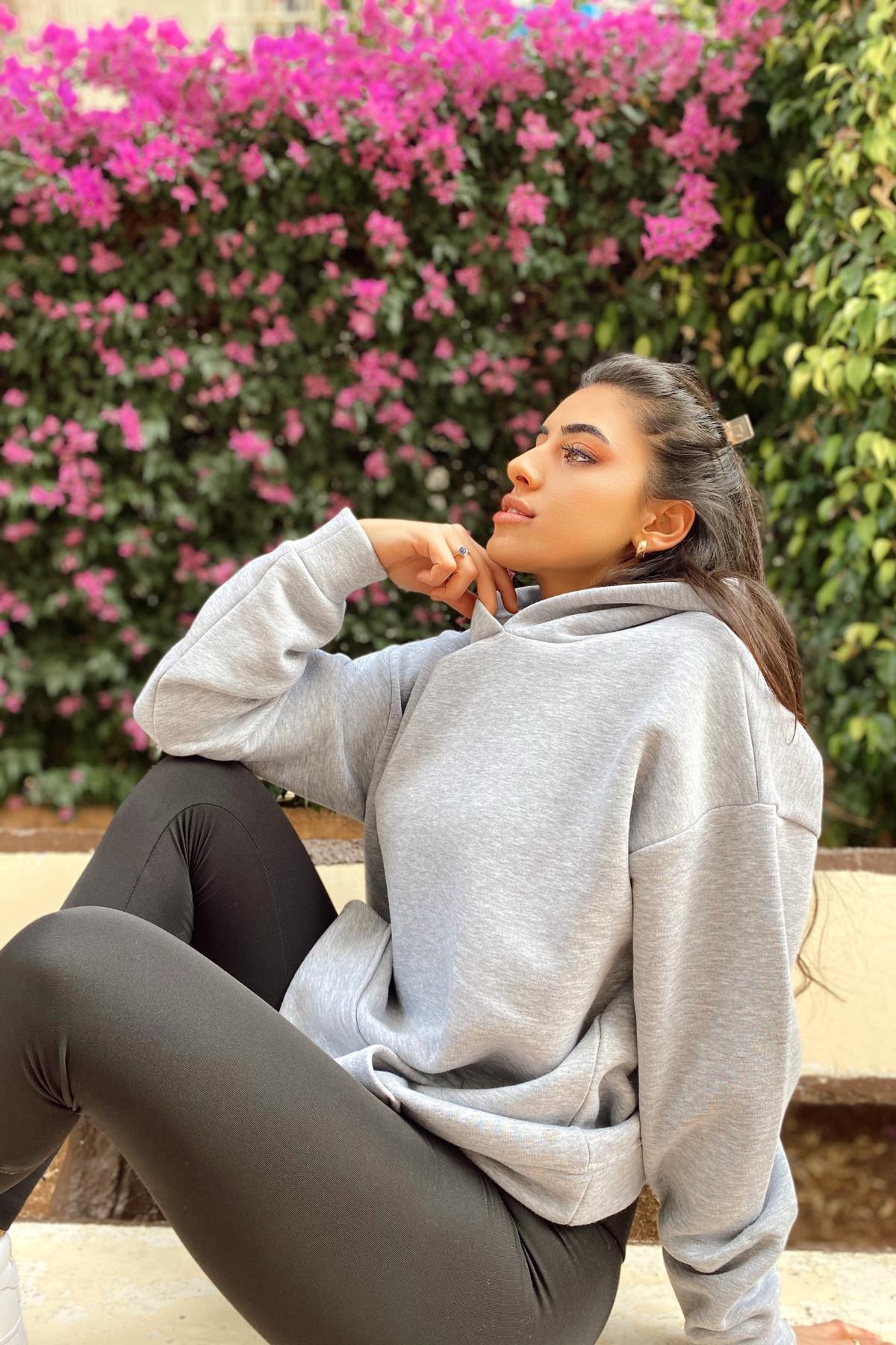 Kanguru Cepli Şardonlu Oversize Sweatshirt