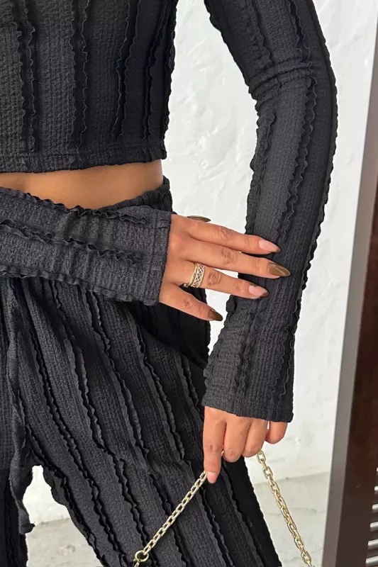 Dik Yaka Renk Garnili Fermuarlı Modal Eşofman Takımı